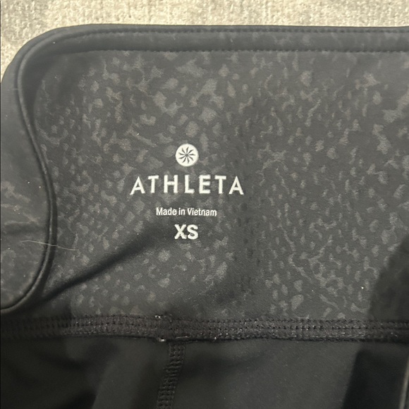 Athleta Women's Black leggings - Picture 2 of 4